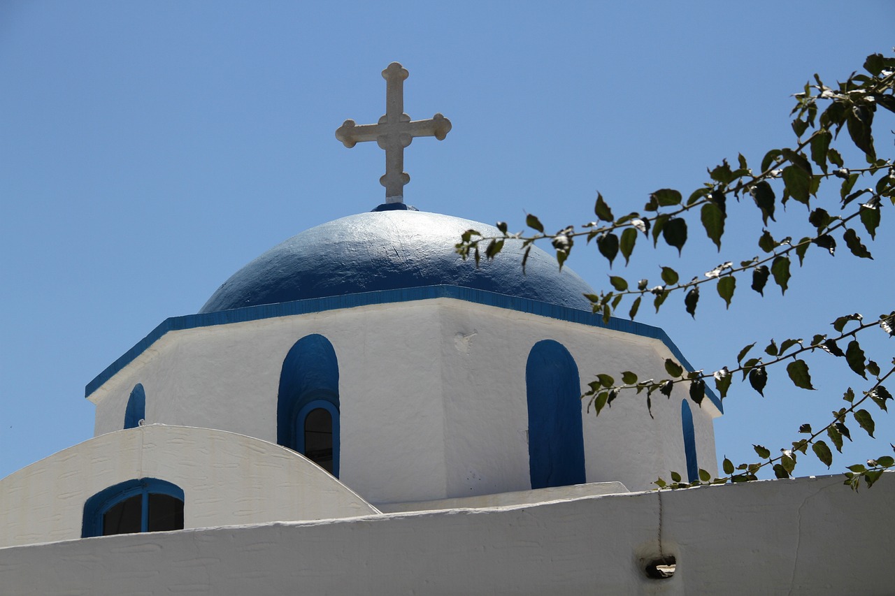 Esplorazione Completa di Paros, Naxos e Altre Isole Cicladi